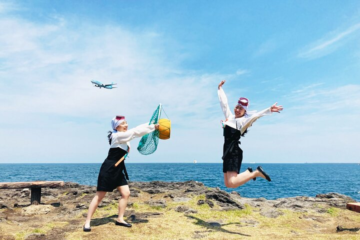 Jeju Woman Diver Haenyeo Traditional Clothes Rental Experience - Photo 1 of 19